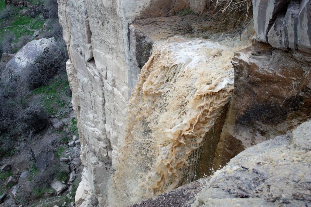 Uzbekistan. Travel along Tovucsay&nbsp;#2.